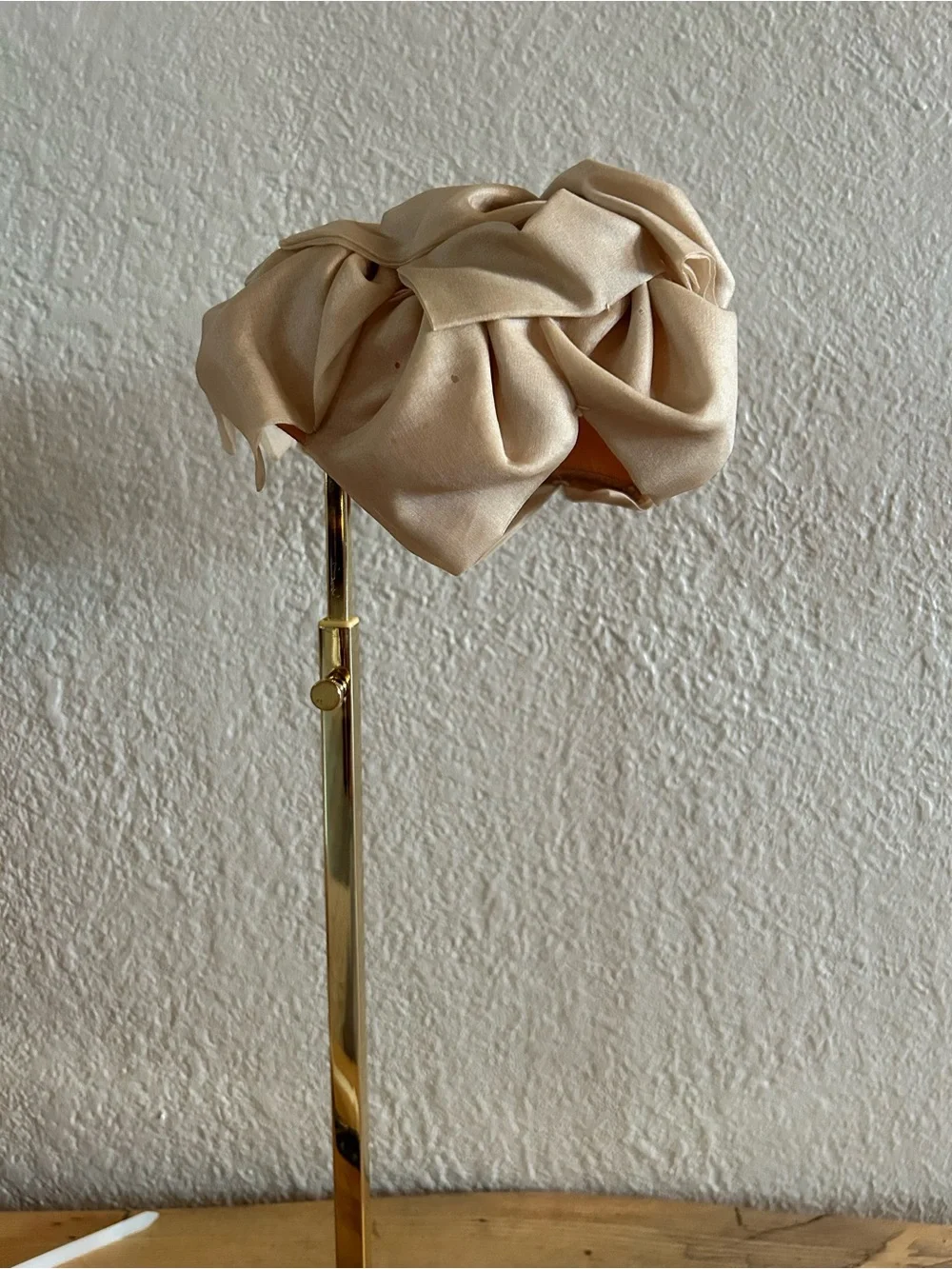 Vintage 1950s Champagne Satin Half Hat Horseshoe Cocktail Fascinator Mid Century